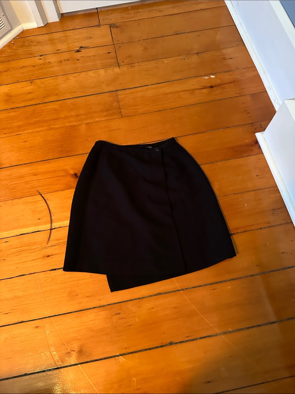 GAP Black Asymmetrical Mini Skirt